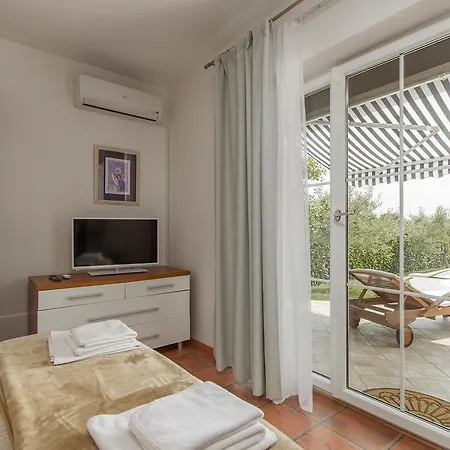 Rosa * Nova Vas (Porec)