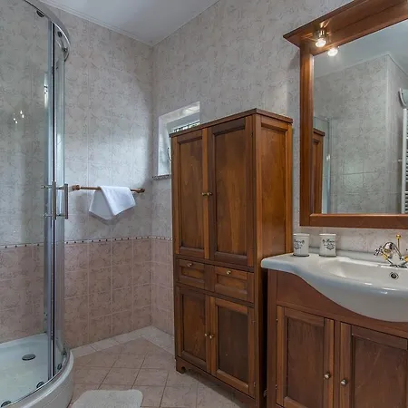 Rosa Villa Nova Vas (Porec)