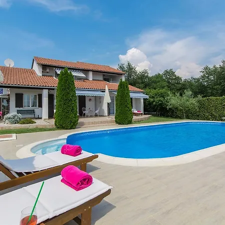 Villa Rosa