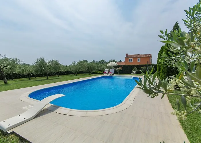 Rosa * Nova Vas (Porec)