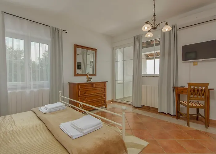 Rosa * Nova Vas (Porec)